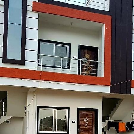 Unity Homestay Garudeshwar Bagian luar foto
