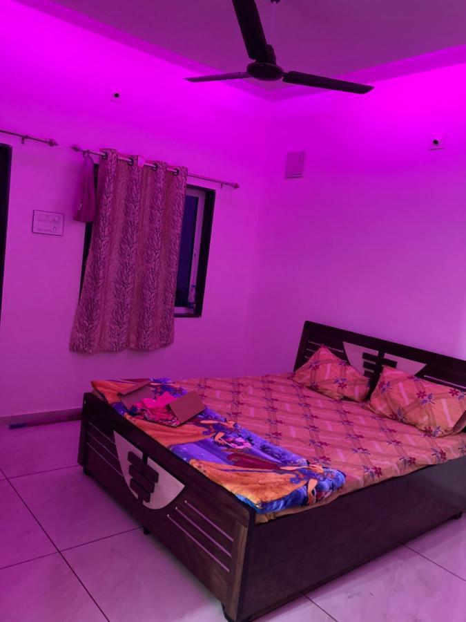 Unity Homestay Garudeshwar Bagian luar foto